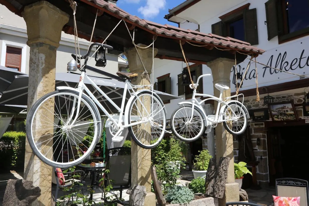Hotel Vila Alket Korce Albania